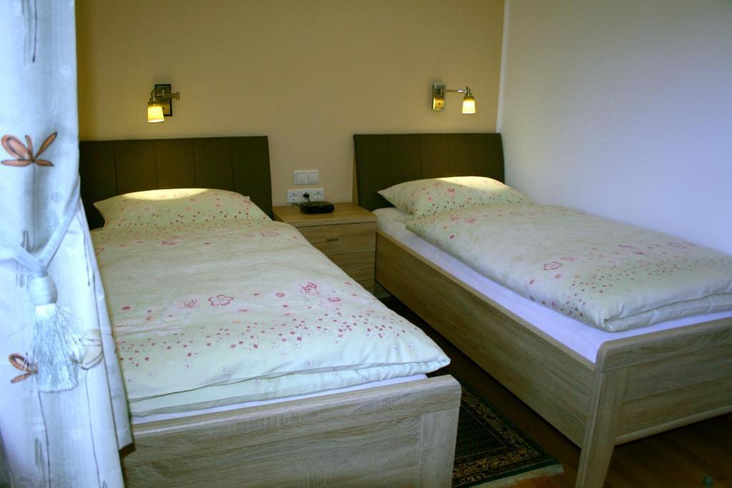 Haus Am Berg Apartment Берхтесгаден Стая снимка
